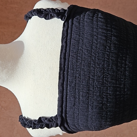 Abercrombie & Fitch black crop top ruched straped size small - Picture 4 of 13